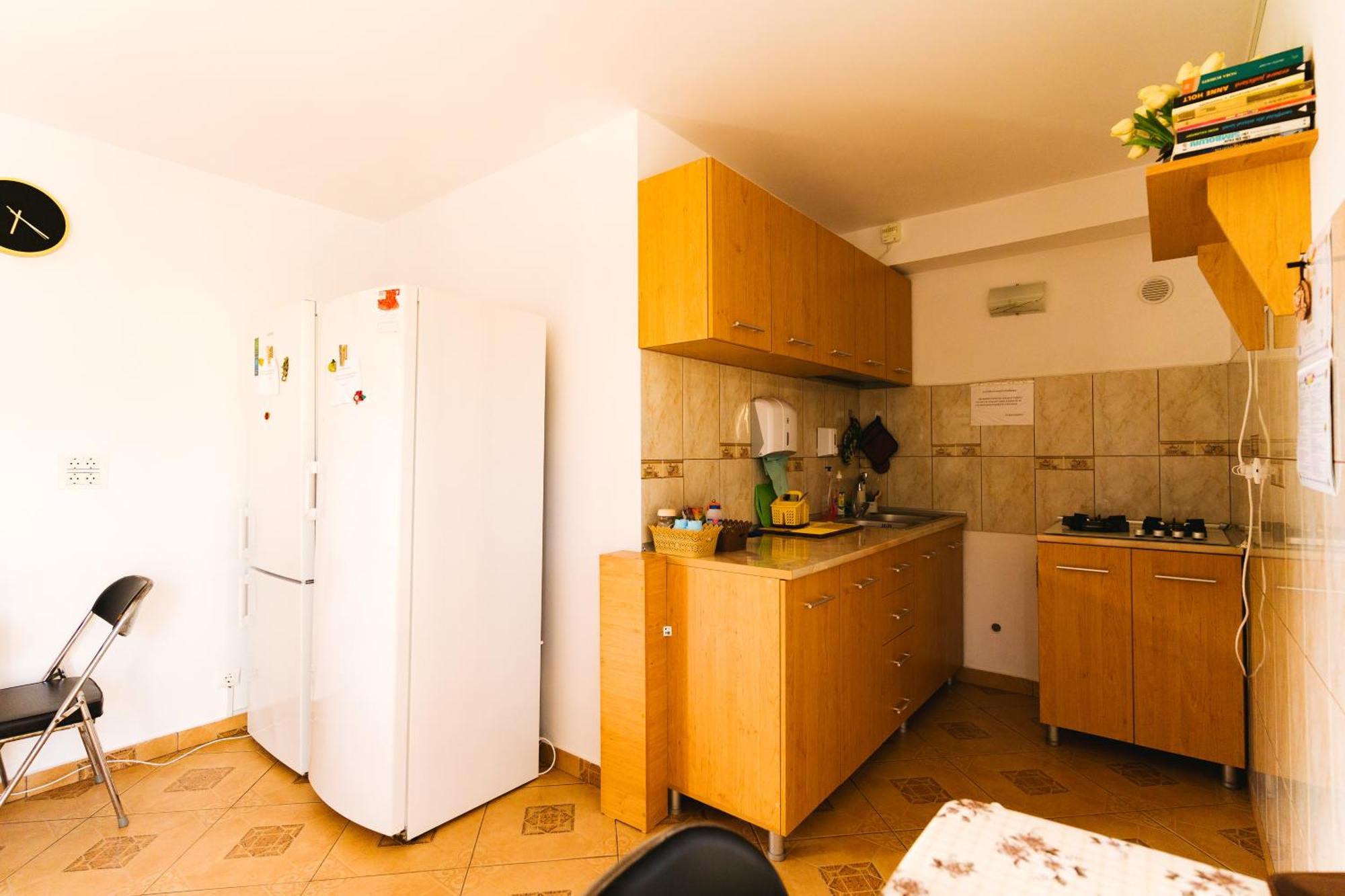 Отель Casa Leahu Костинешти Экстерьер фото